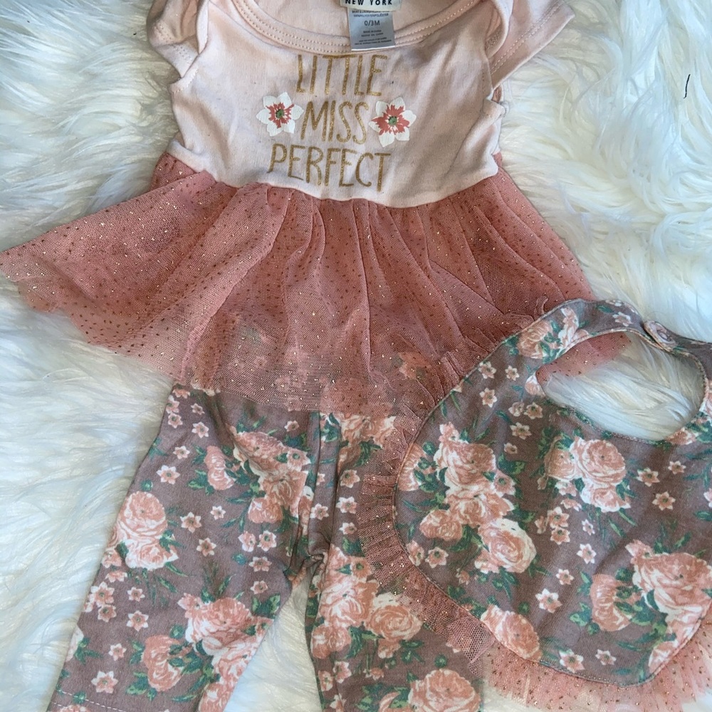 Nicole Miller 4 Piece baby outfit